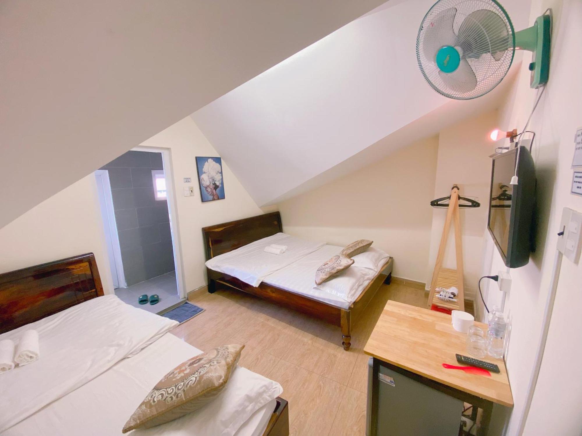 Khach San Thuy Tien Hotel Да Лат Екстериор снимка