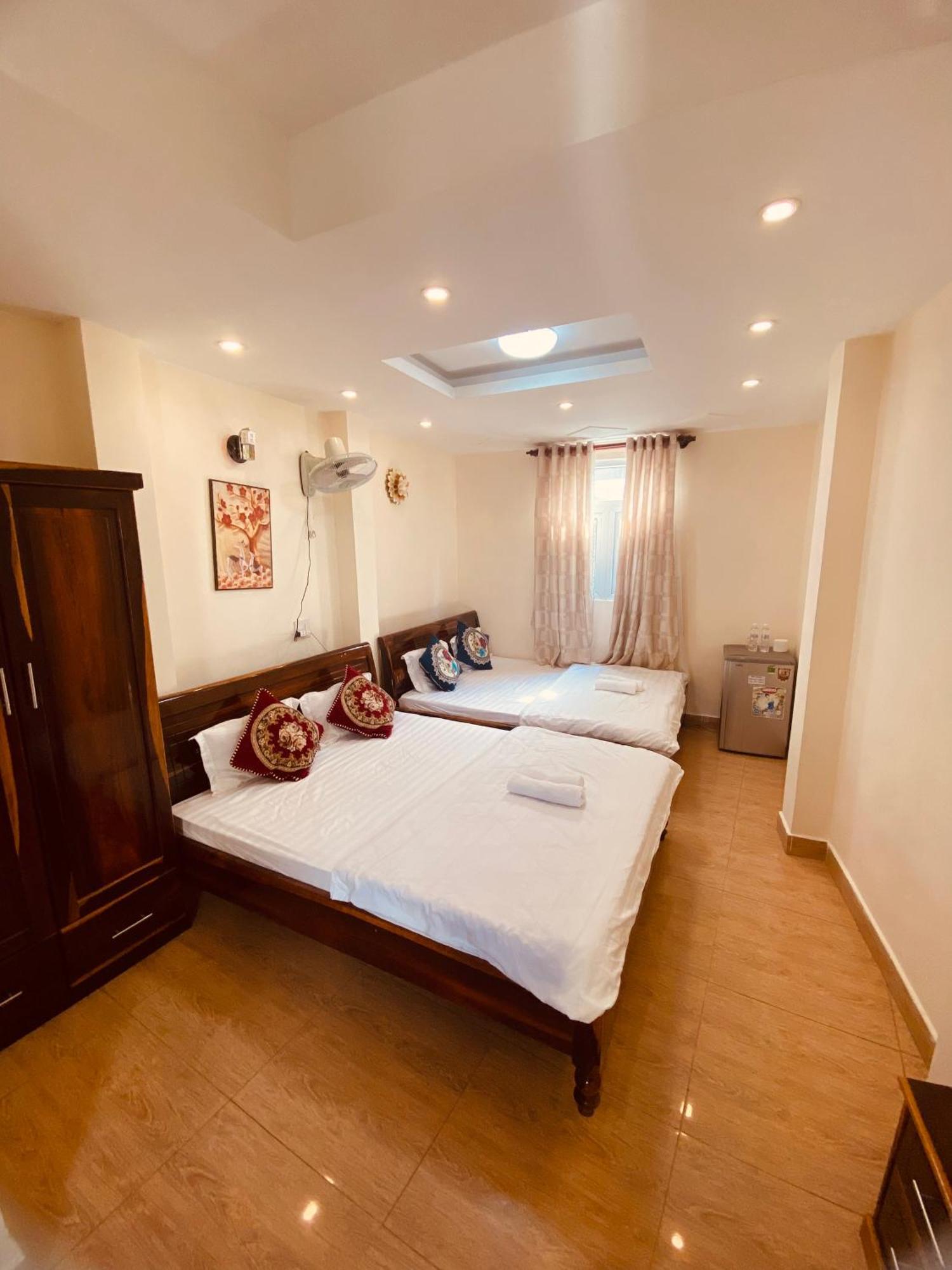 Khach San Thuy Tien Hotel Да Лат Екстериор снимка